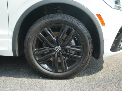 2022 Volkswagen Tiguan 2.0T SE R-Line Black