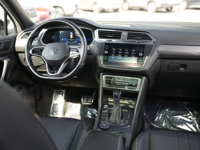 2022 Volkswagen Tiguan 2.0T SE R-Line Black