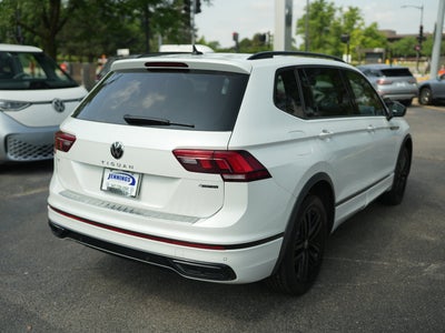 2022 Volkswagen Tiguan 2.0T SE R-Line Black