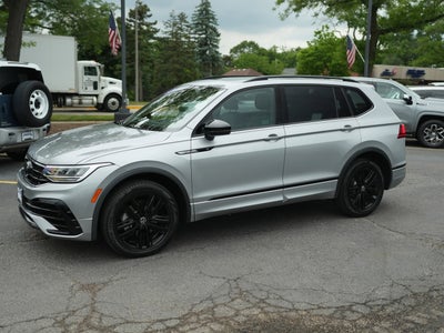 2022 Volkswagen Tiguan 2.0T SE R-Line Black