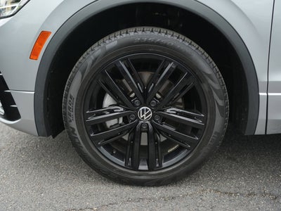 2022 Volkswagen Tiguan 2.0T SE R-Line Black