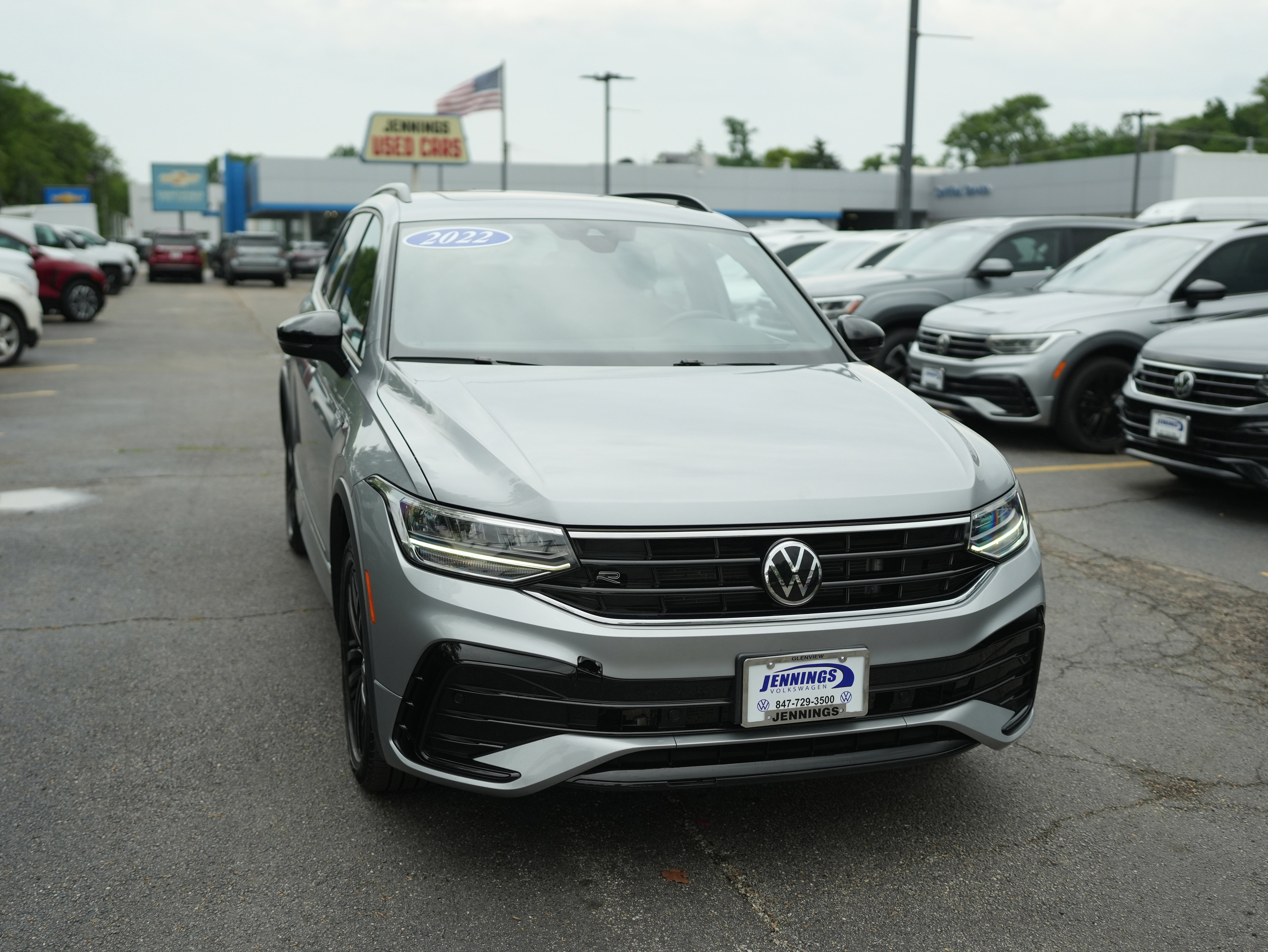 2022 Volkswagen Tiguan 2.0T SE R-Line Black