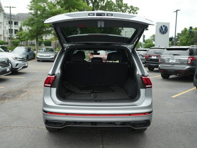 2022 Volkswagen Tiguan 2.0T SE R-Line Black