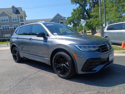 2023 Volkswagen Tiguan 2.0T SE R-Line Black