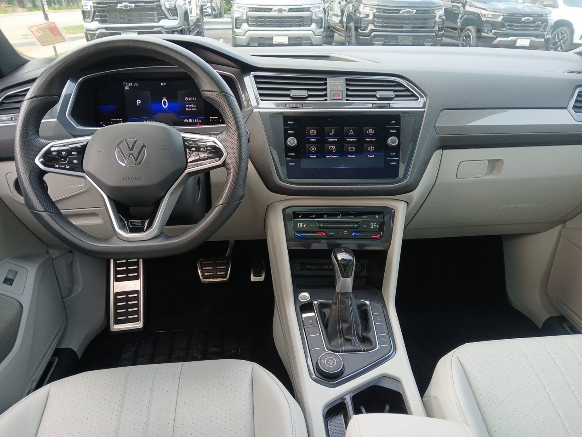 2022 Volkswagen Tiguan 2.0T SE R-Line Black