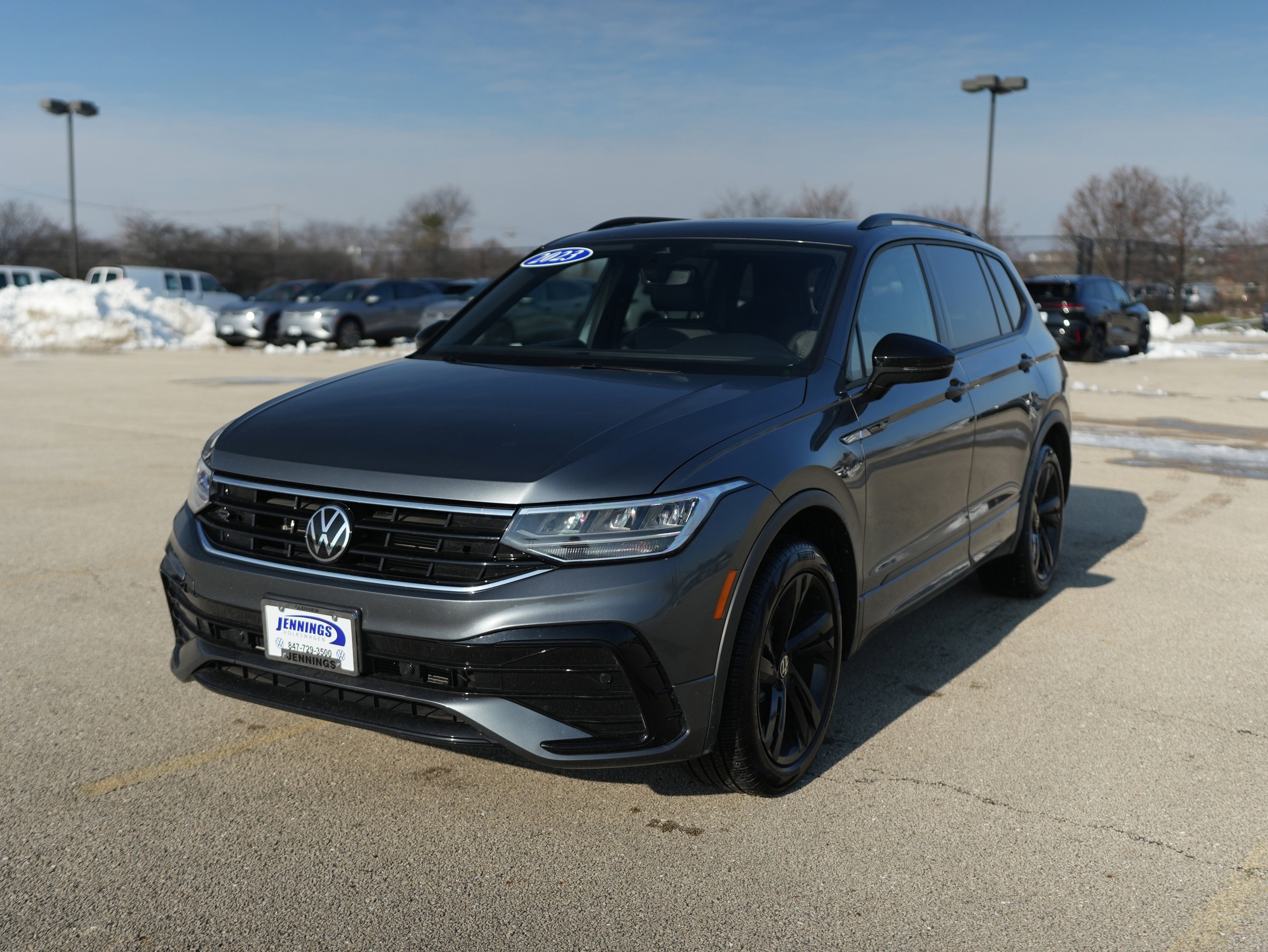 2023 Volkswagen Tiguan SE R-Line Black