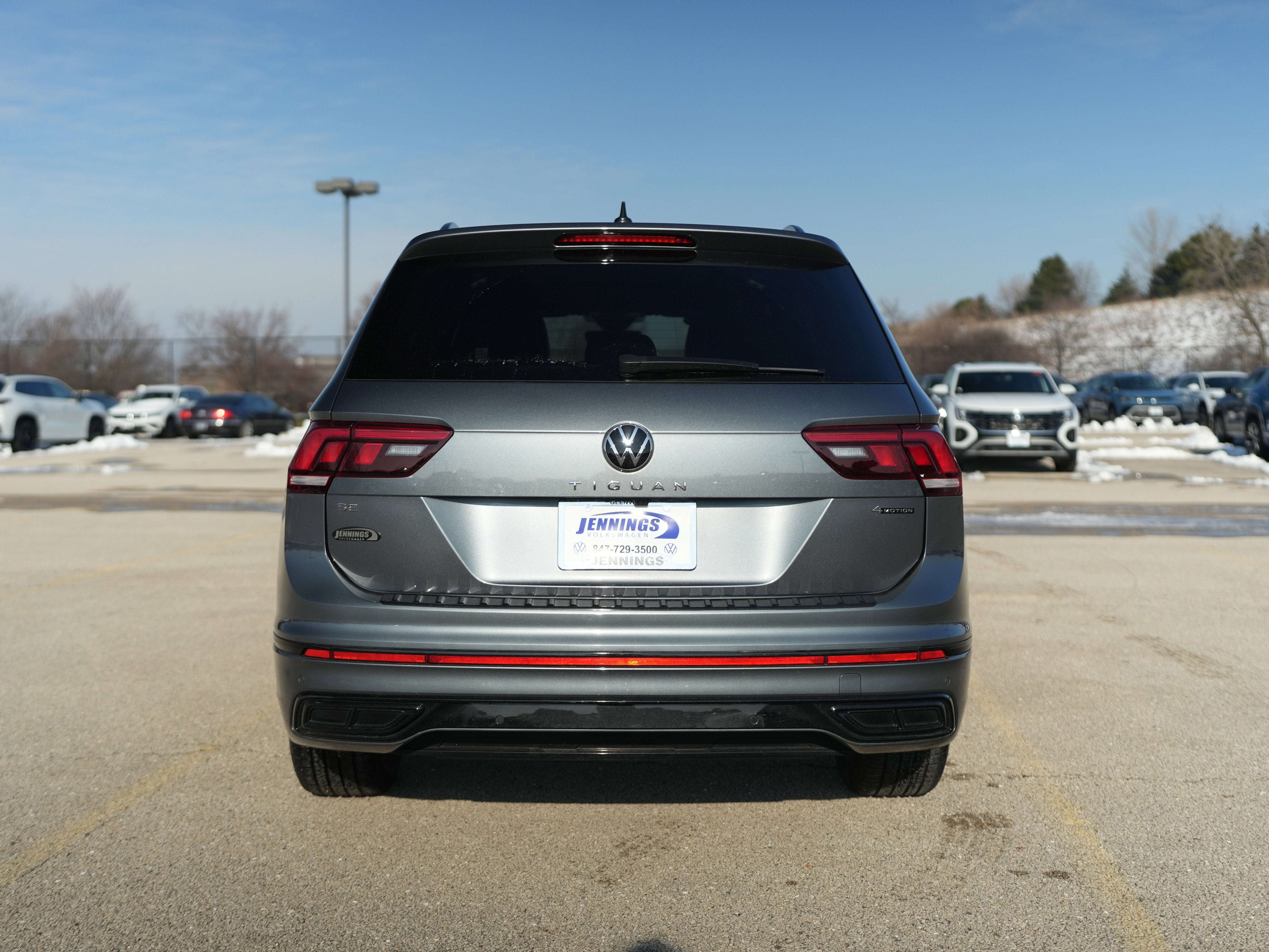 2023 Volkswagen Tiguan SE R-Line Black