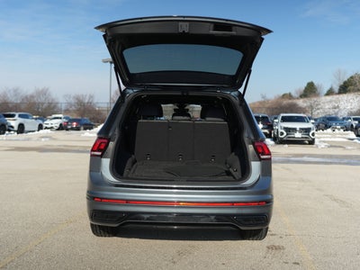 2023 Volkswagen Tiguan SE R-Line Black