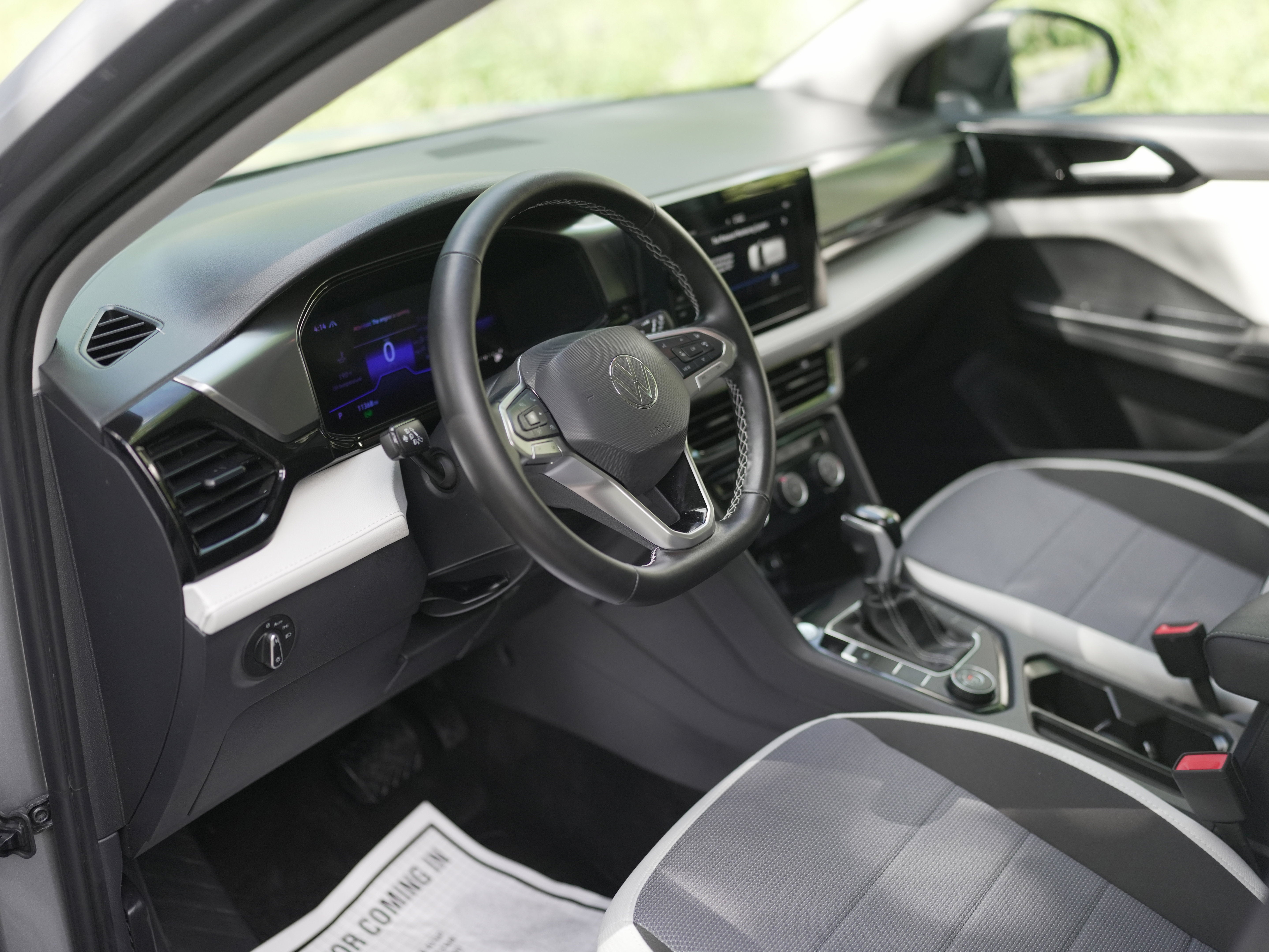 2025 Volkswagen Taos S