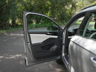 2025 Volkswagen Taos S