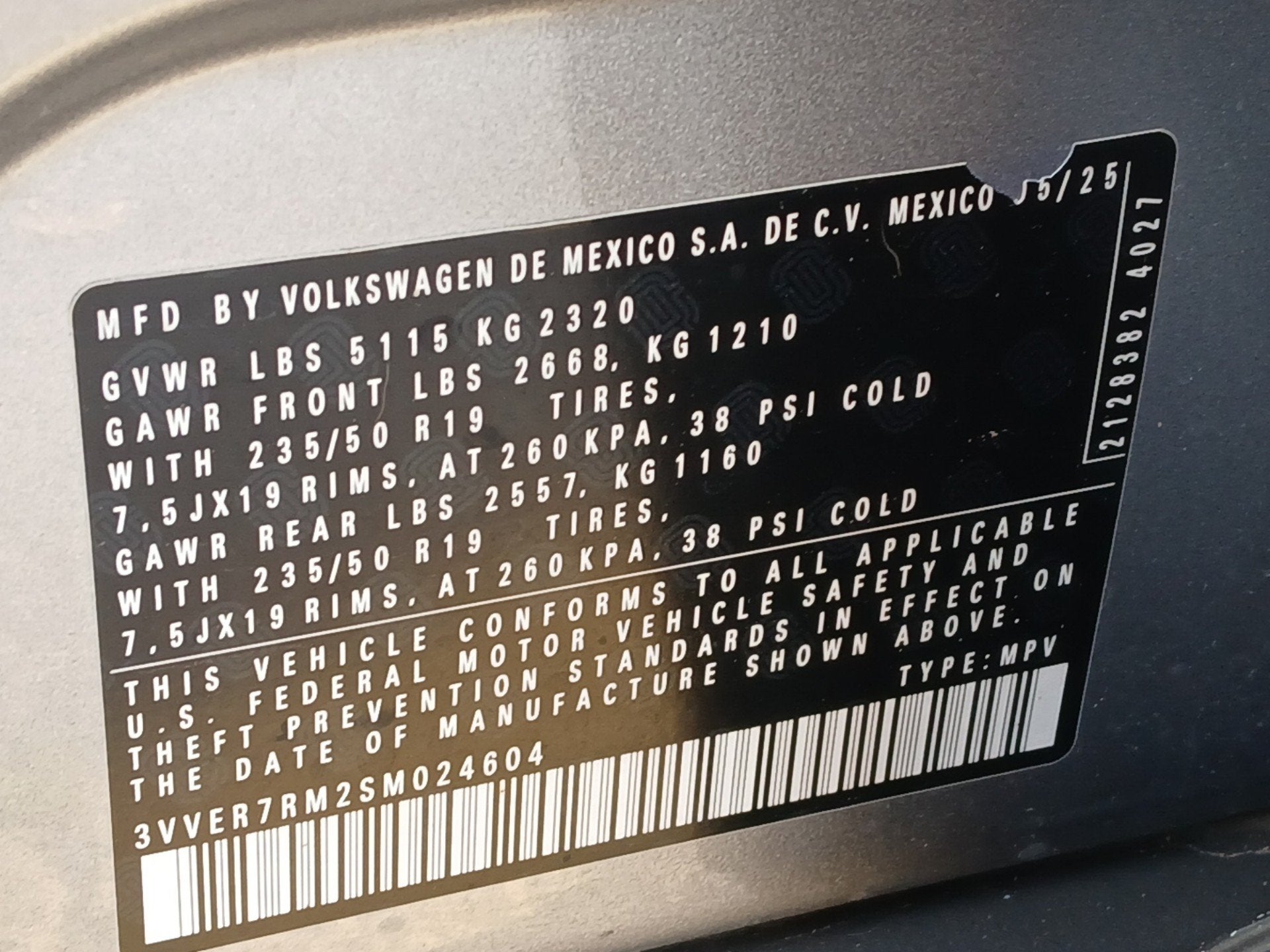 2025 Volkswagen Tiguan SE