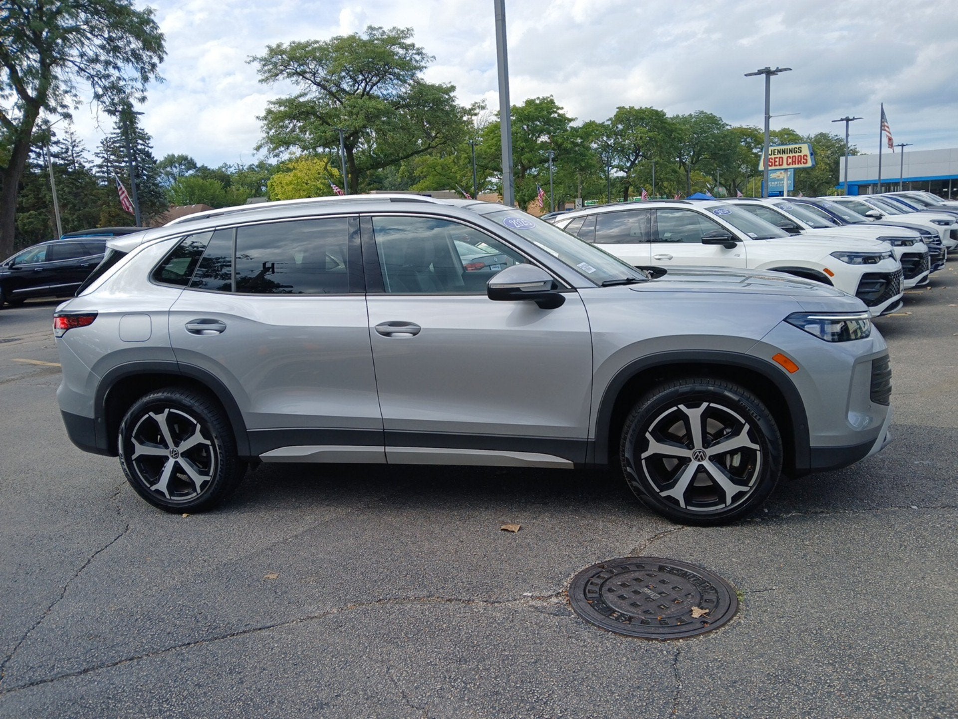 2025 Volkswagen Tiguan SE