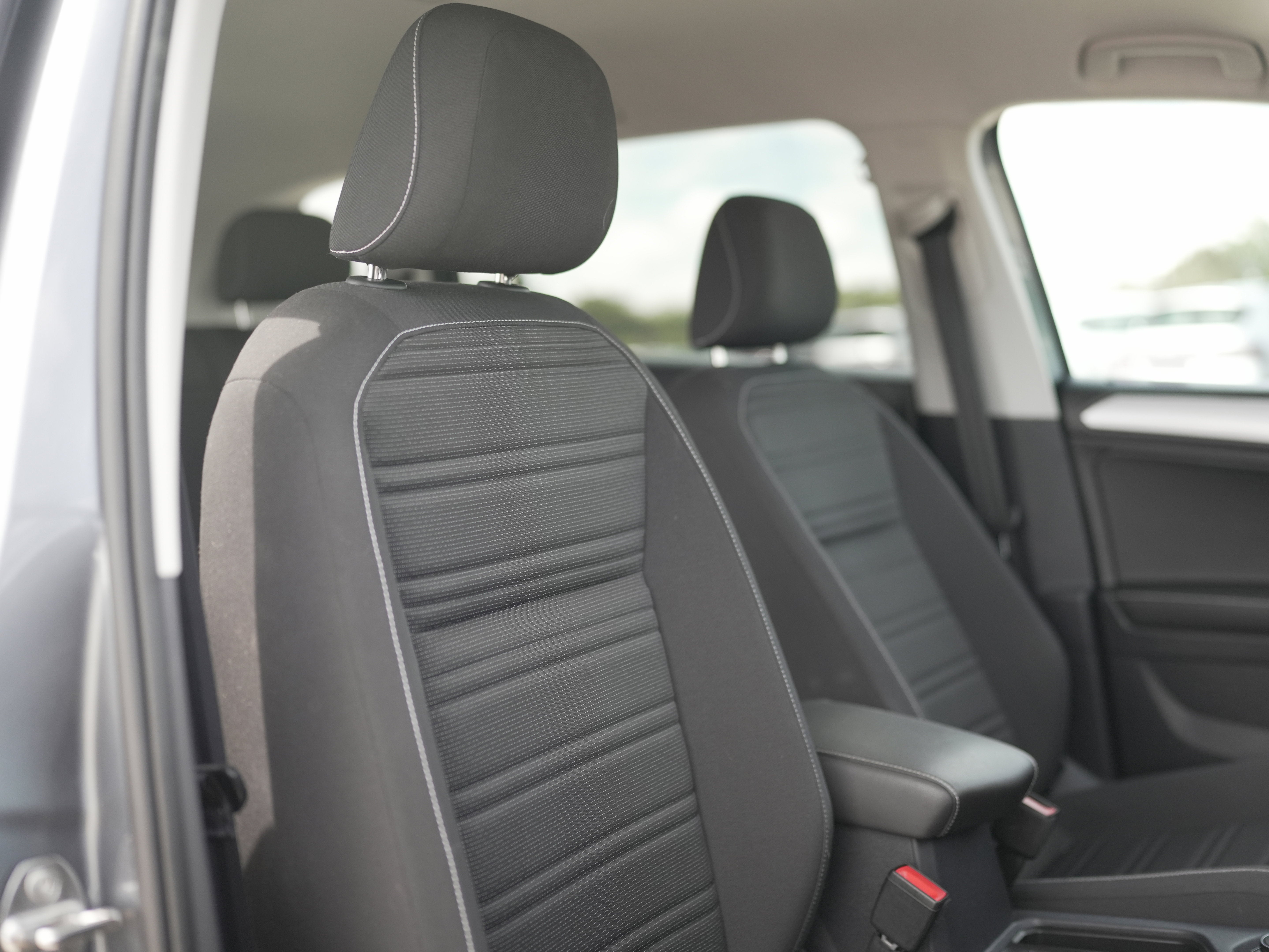 2023 Volkswagen Tiguan S