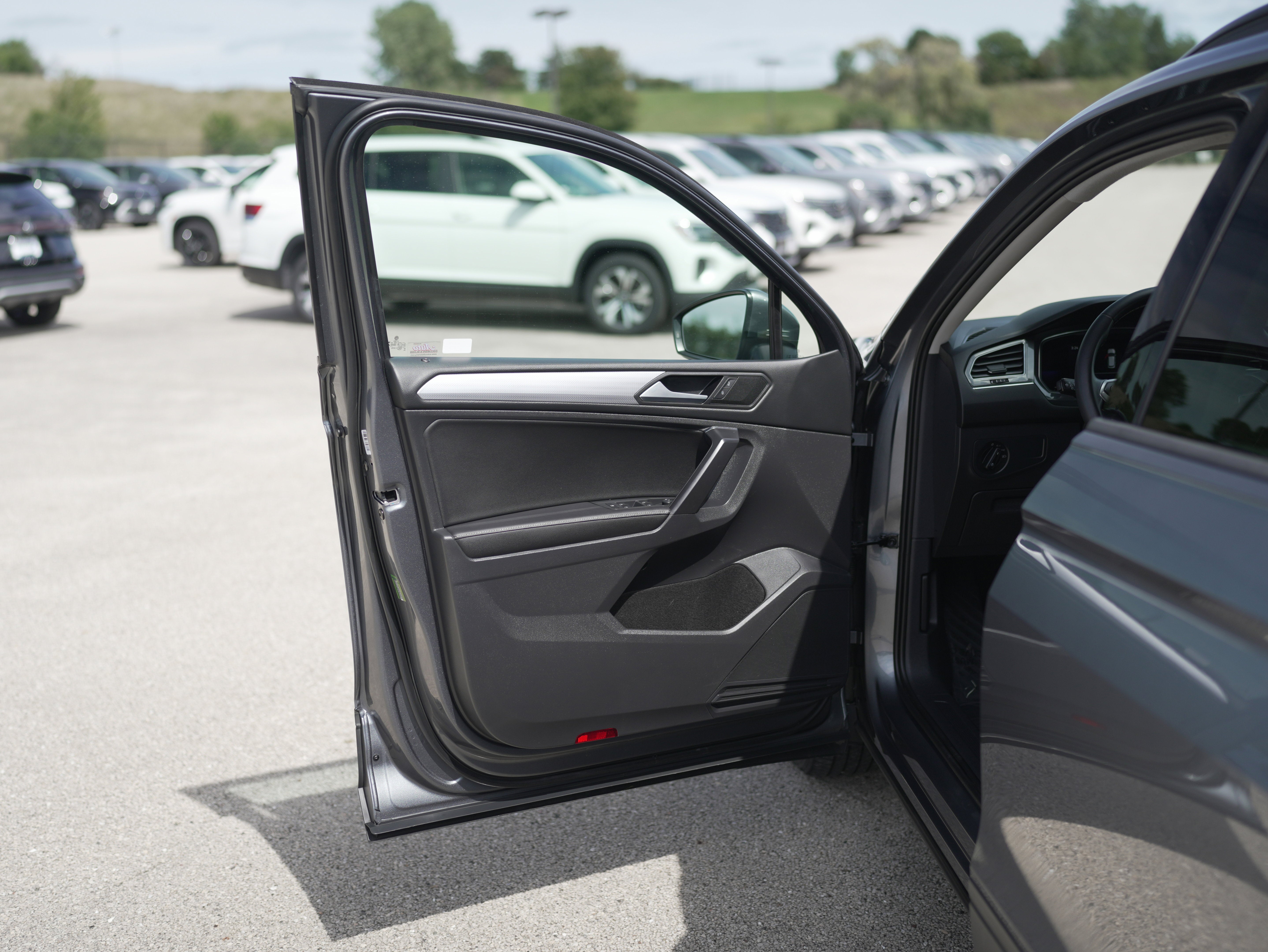 2023 Volkswagen Tiguan S