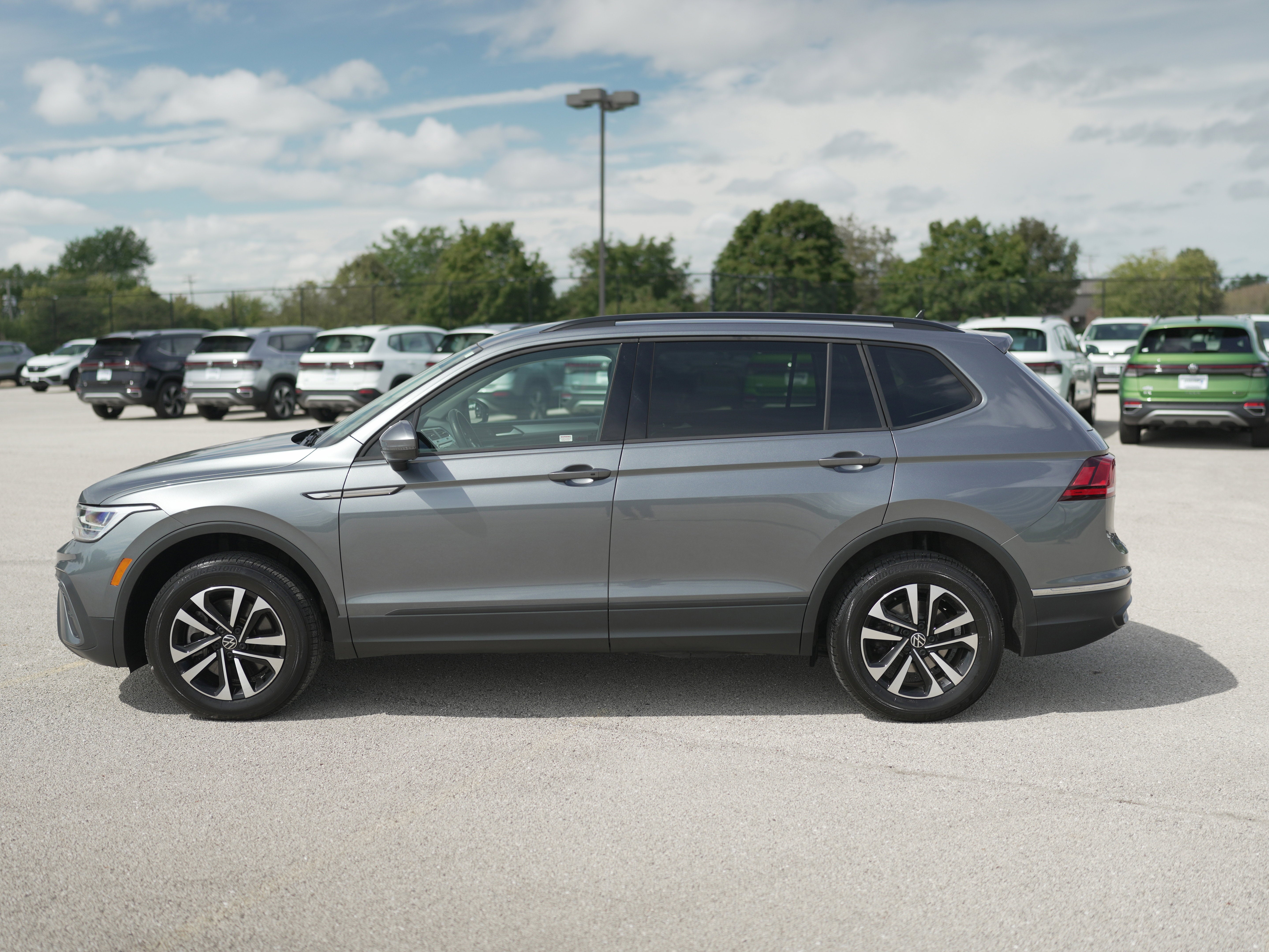 2023 Volkswagen Tiguan S