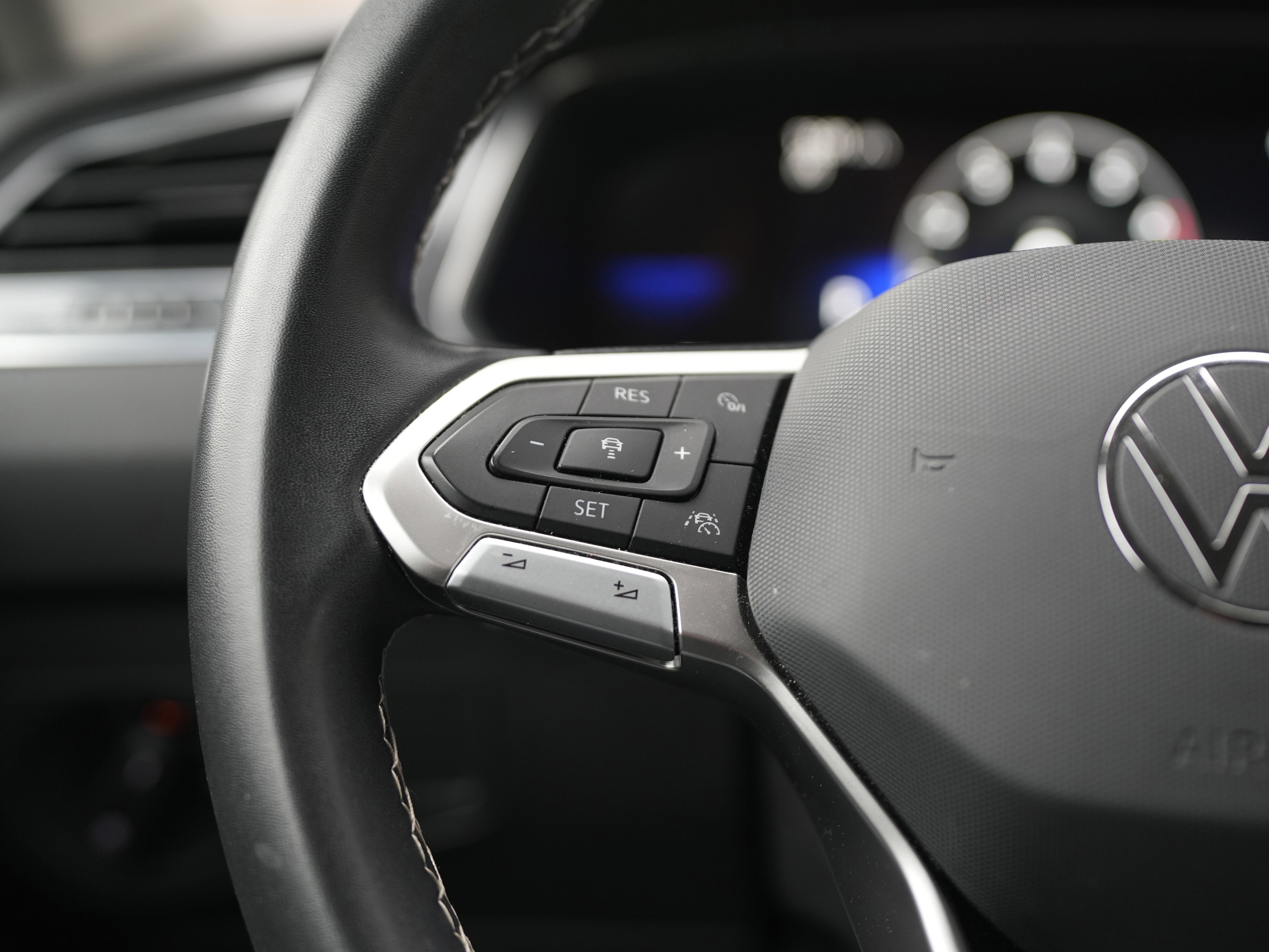 2023 Volkswagen Tiguan S