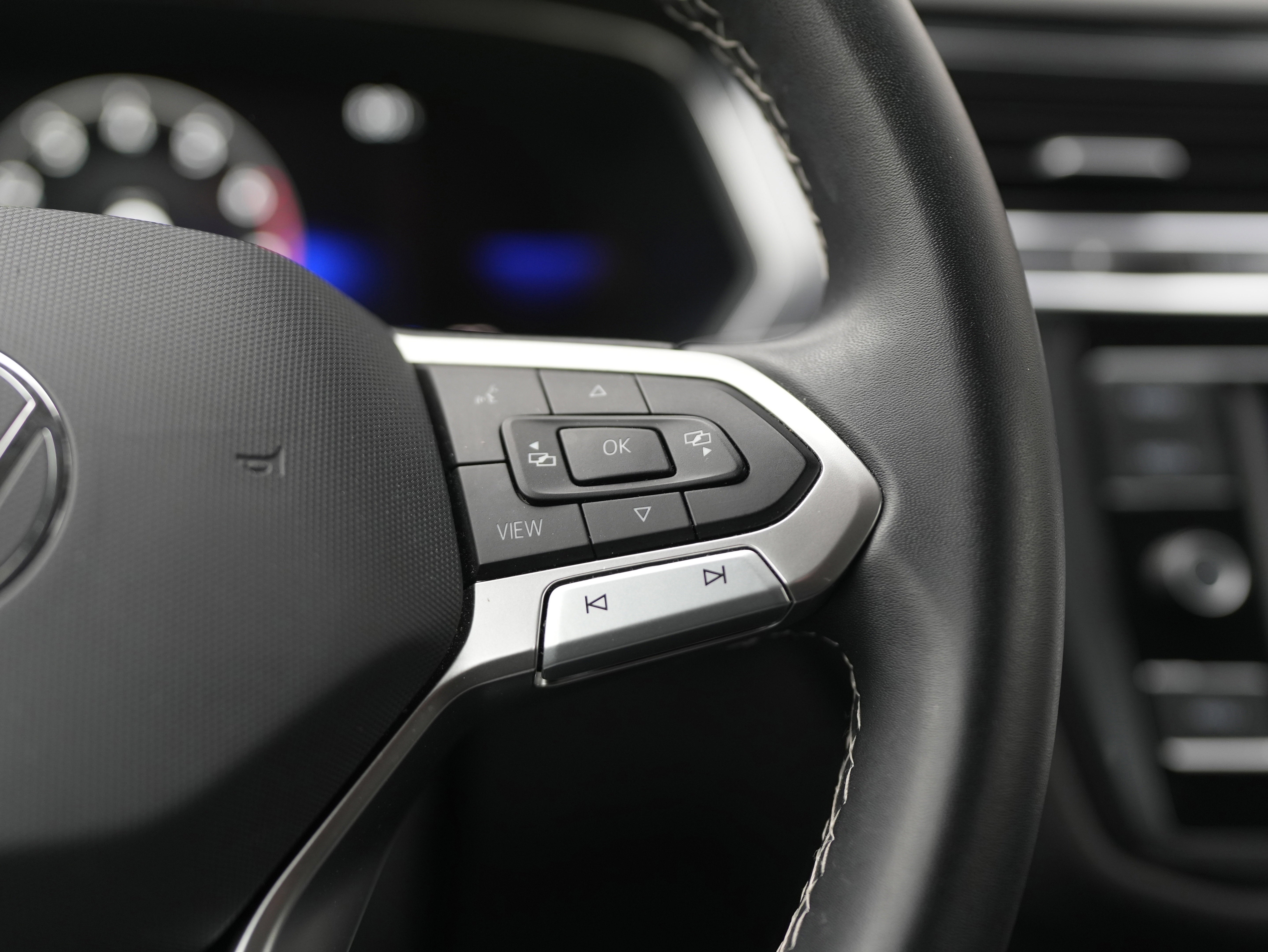 2023 Volkswagen Tiguan S