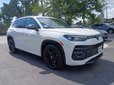 2025 Volkswagen Tiguan SE R-Line Black