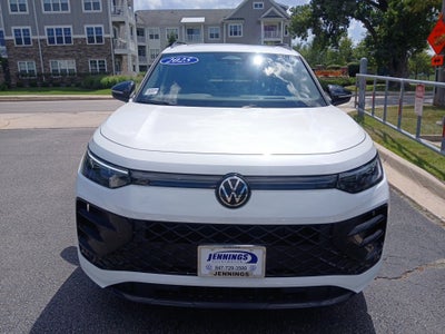2025 Volkswagen Tiguan SE R-Line Black