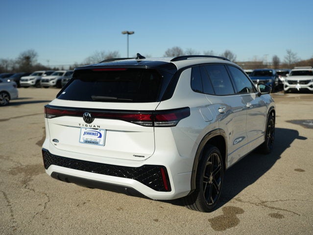 2026 Volkswagen Tiguan SE R-Line Black