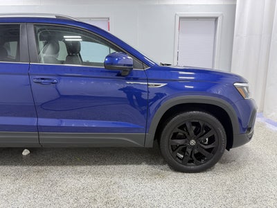 2022 Volkswagen Taos SE