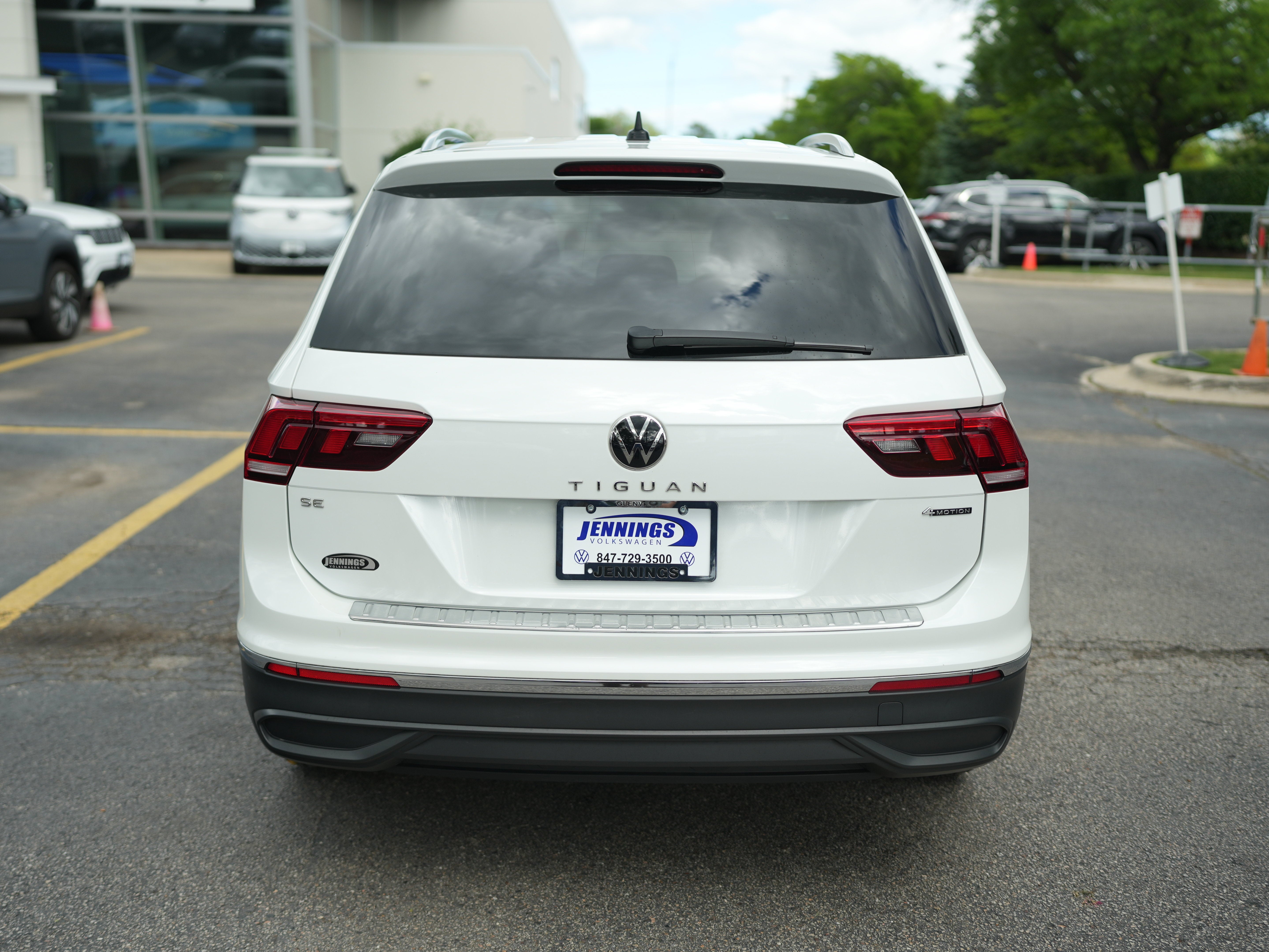 2023 Volkswagen Tiguan 2.0T SE