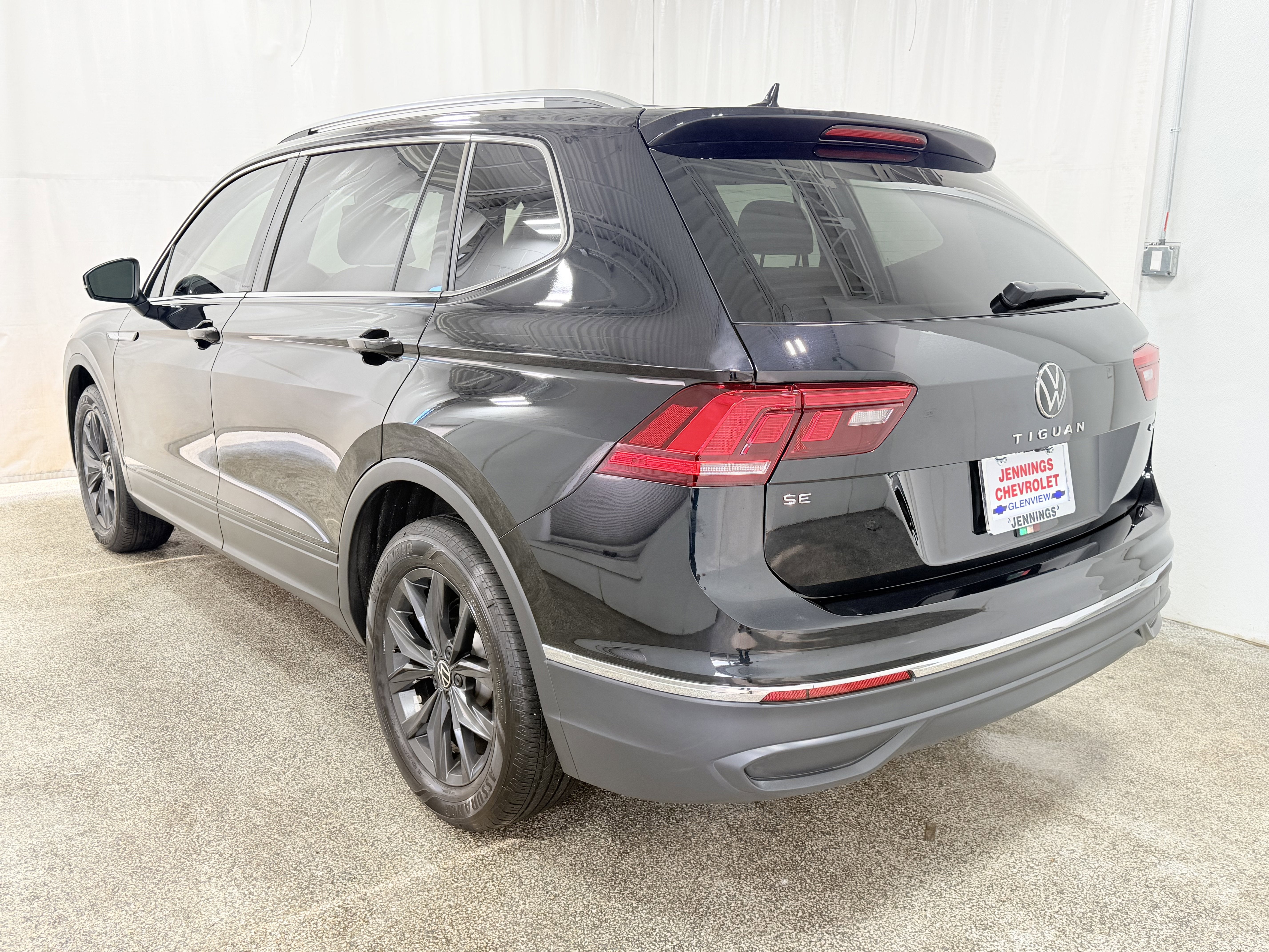 2024 Volkswagen Tiguan 2.0T SE