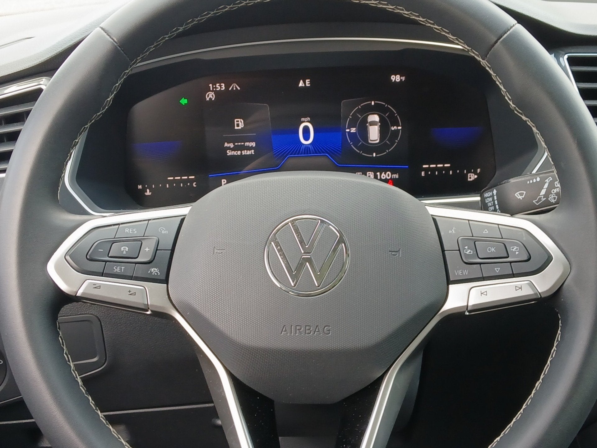 2024 Volkswagen Tiguan 2.0T SE