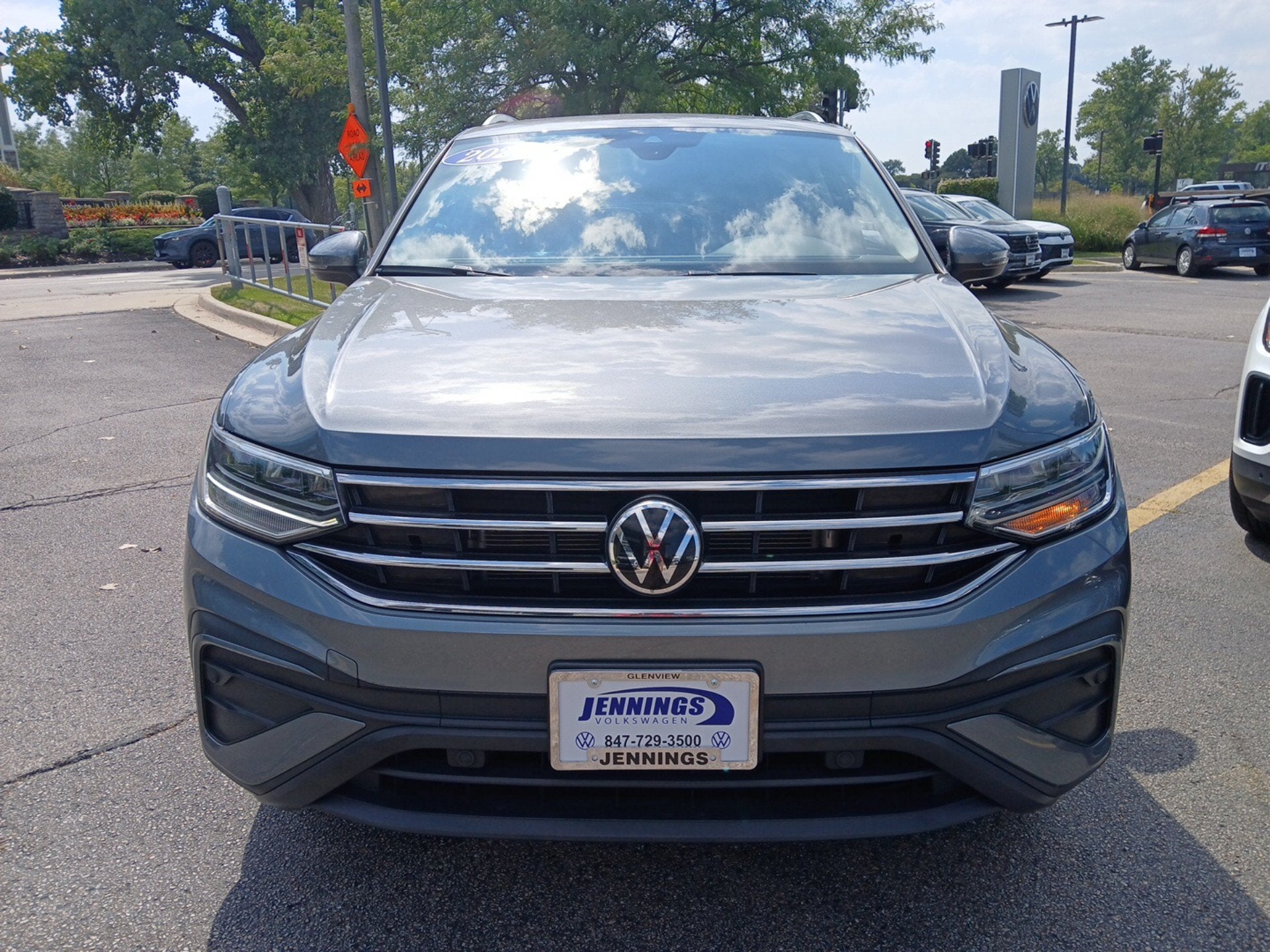 2024 Volkswagen Tiguan 2.0T SE