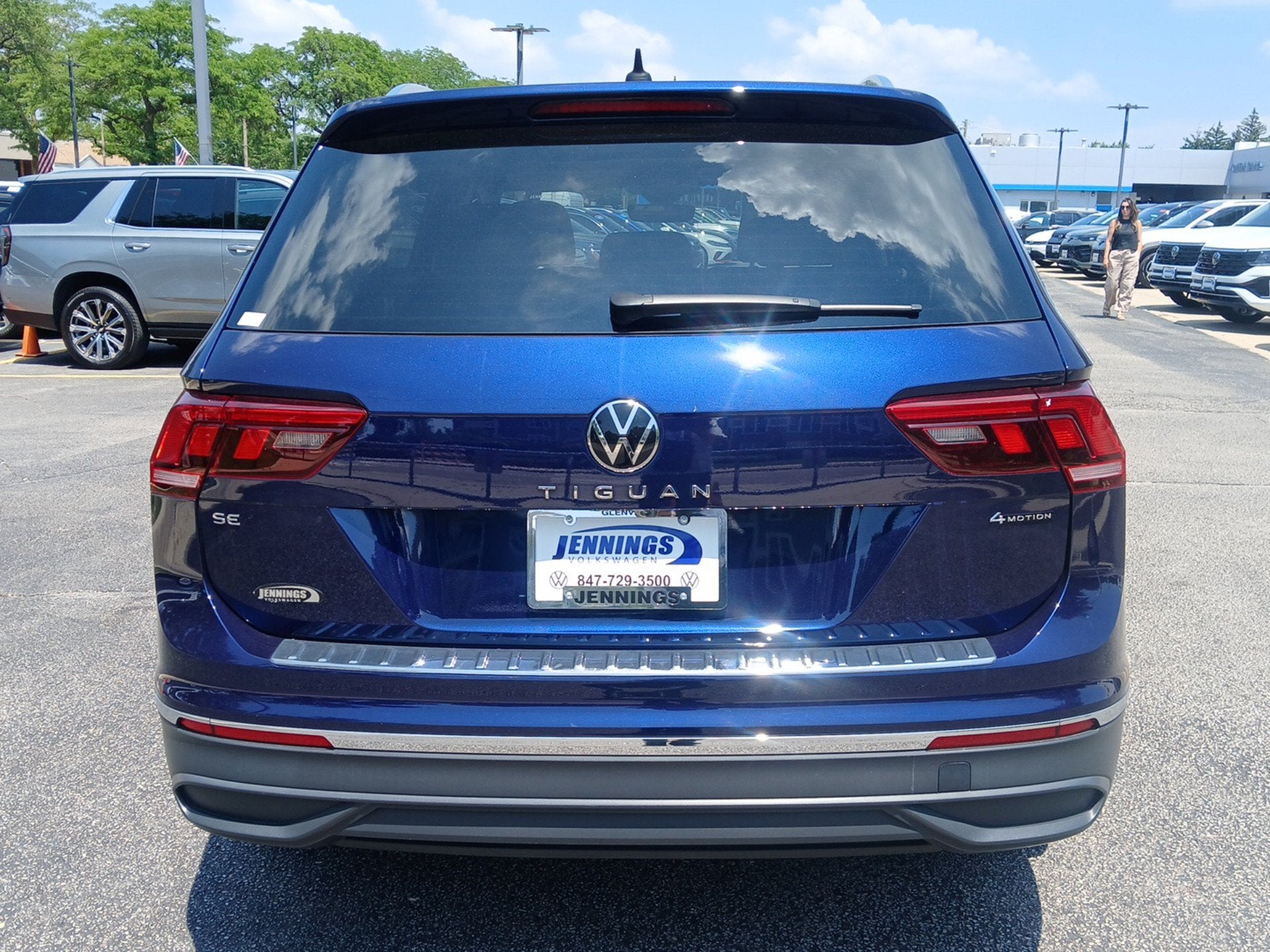 2024 Volkswagen Tiguan 2.0T SE
