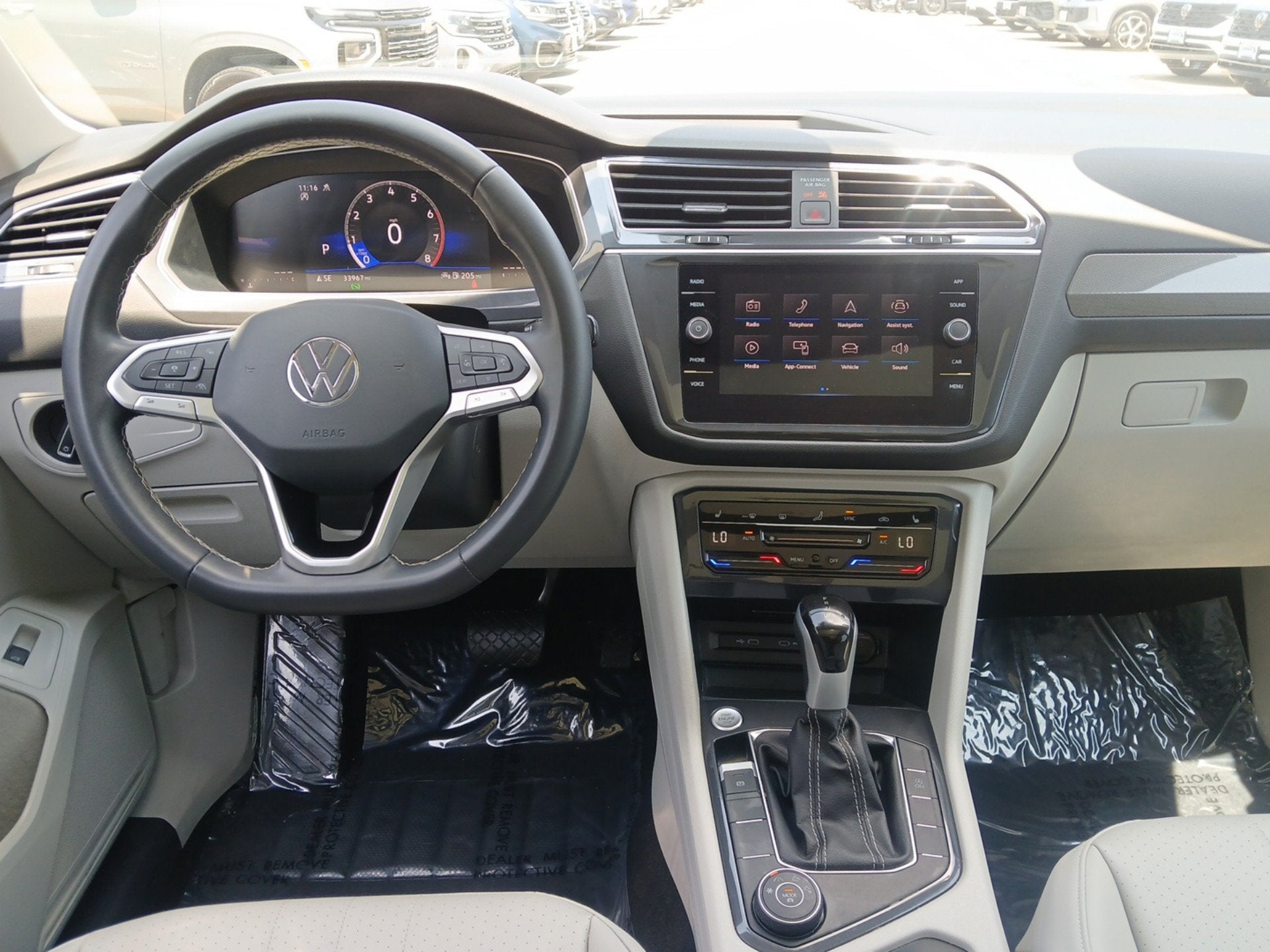 2024 Volkswagen Tiguan 2.0T SE