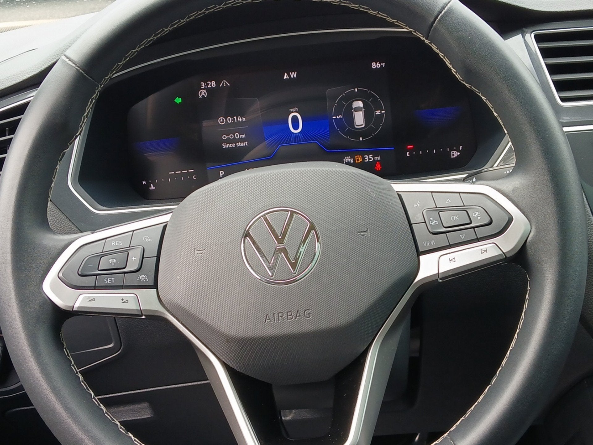 2024 Volkswagen Tiguan 2.0T SE