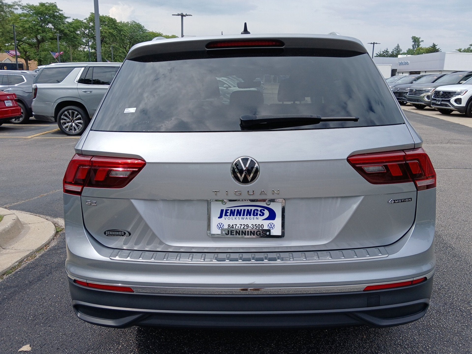 2024 Volkswagen Tiguan 2.0T SE