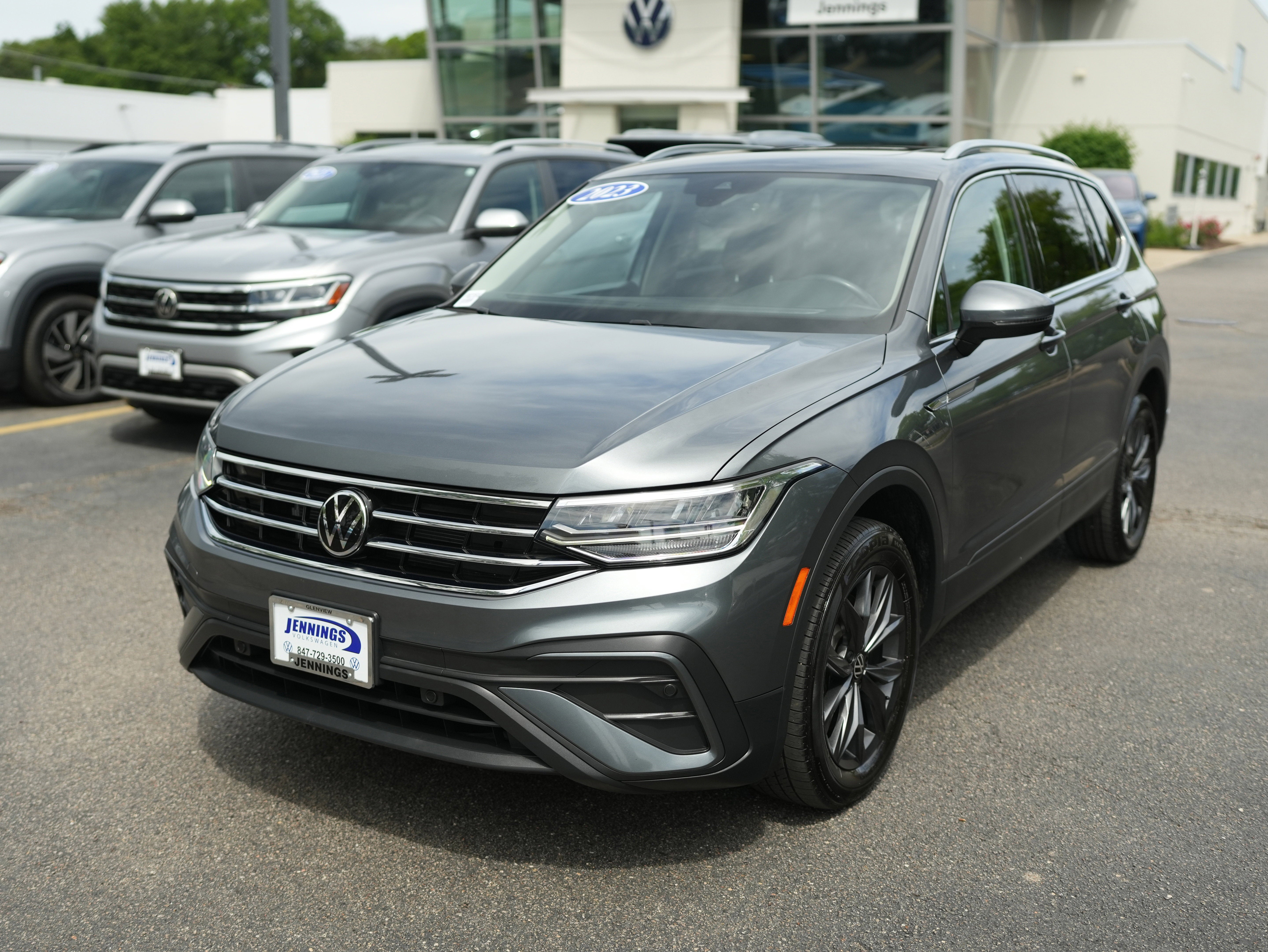 2023 Volkswagen Tiguan 2.0T SE