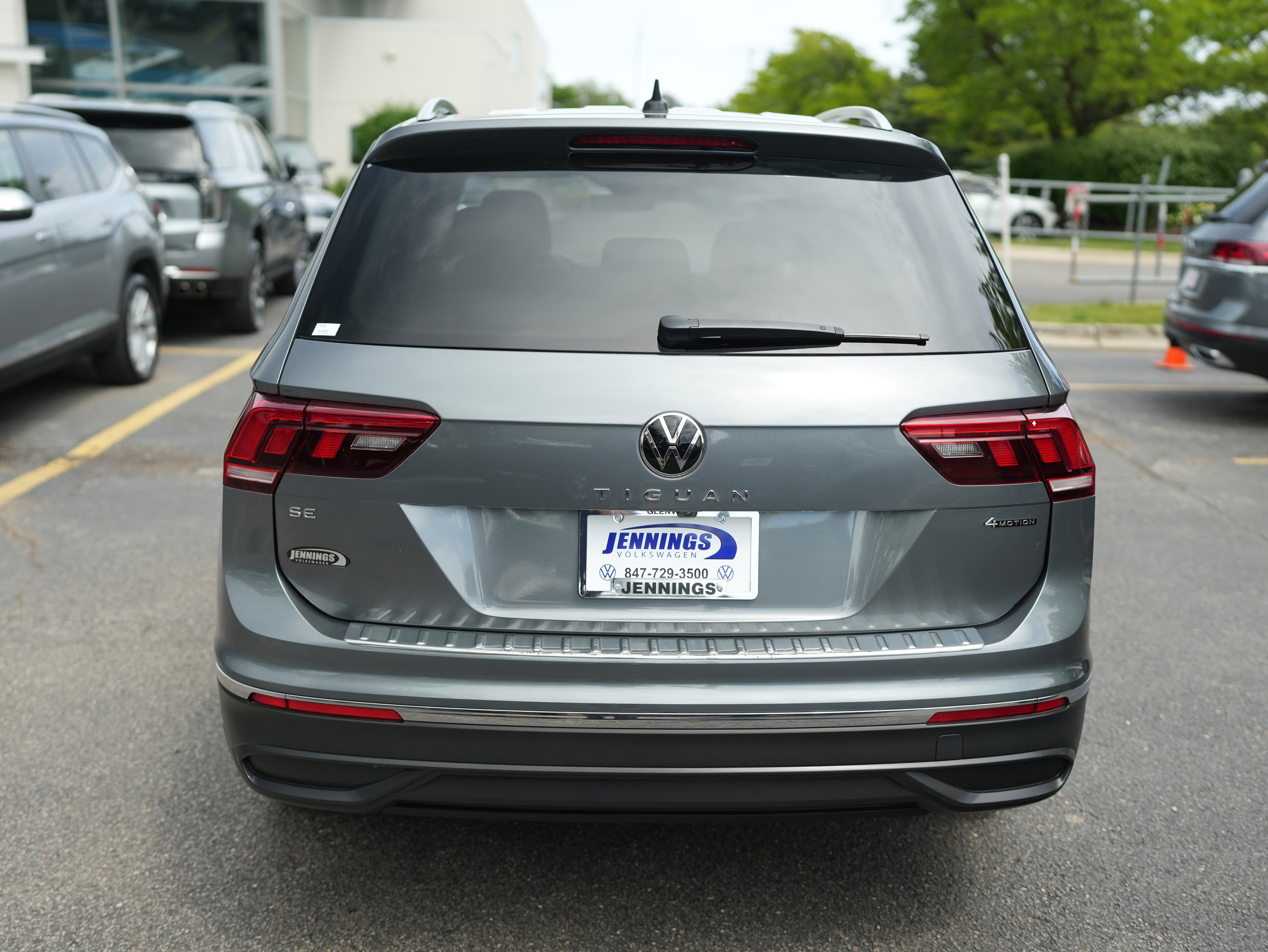 2023 Volkswagen Tiguan 2.0T SE