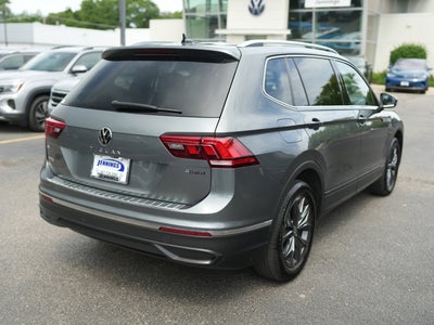 2023 Volkswagen Tiguan 2.0T SE