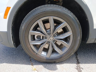 2023 Volkswagen Tiguan SE