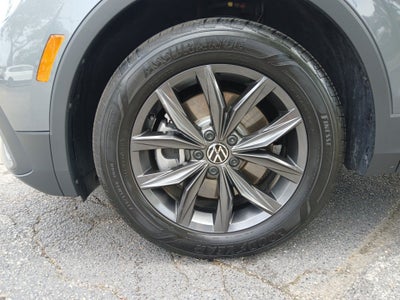 2024 Volkswagen Tiguan 2.0T SE