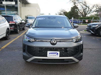 2025 Volkswagen Tiguan 2.0T SE