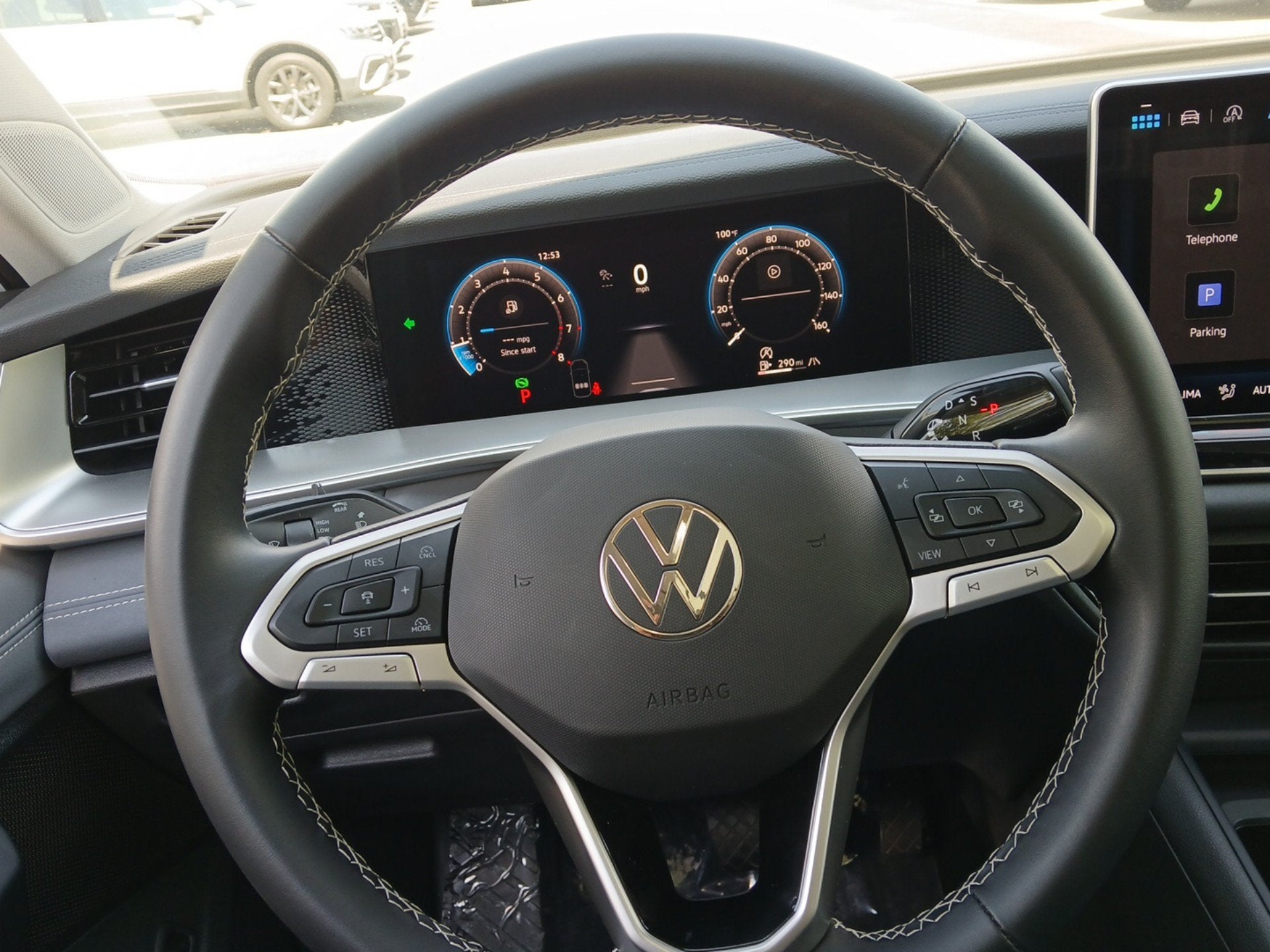 2025 Volkswagen Tiguan SE