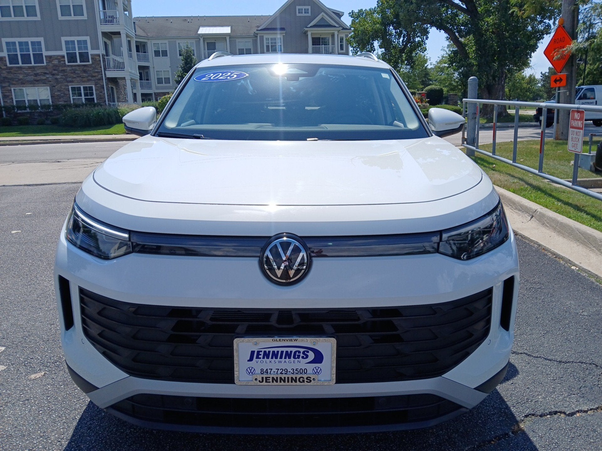 2025 Volkswagen Tiguan SE