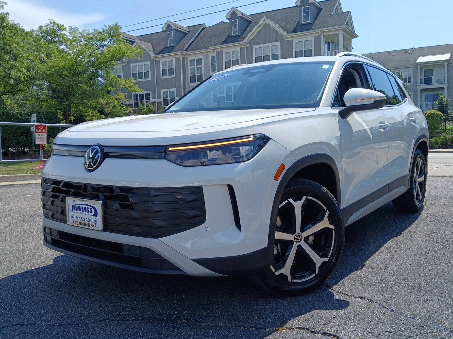 2025 Volkswagen Tiguan SE