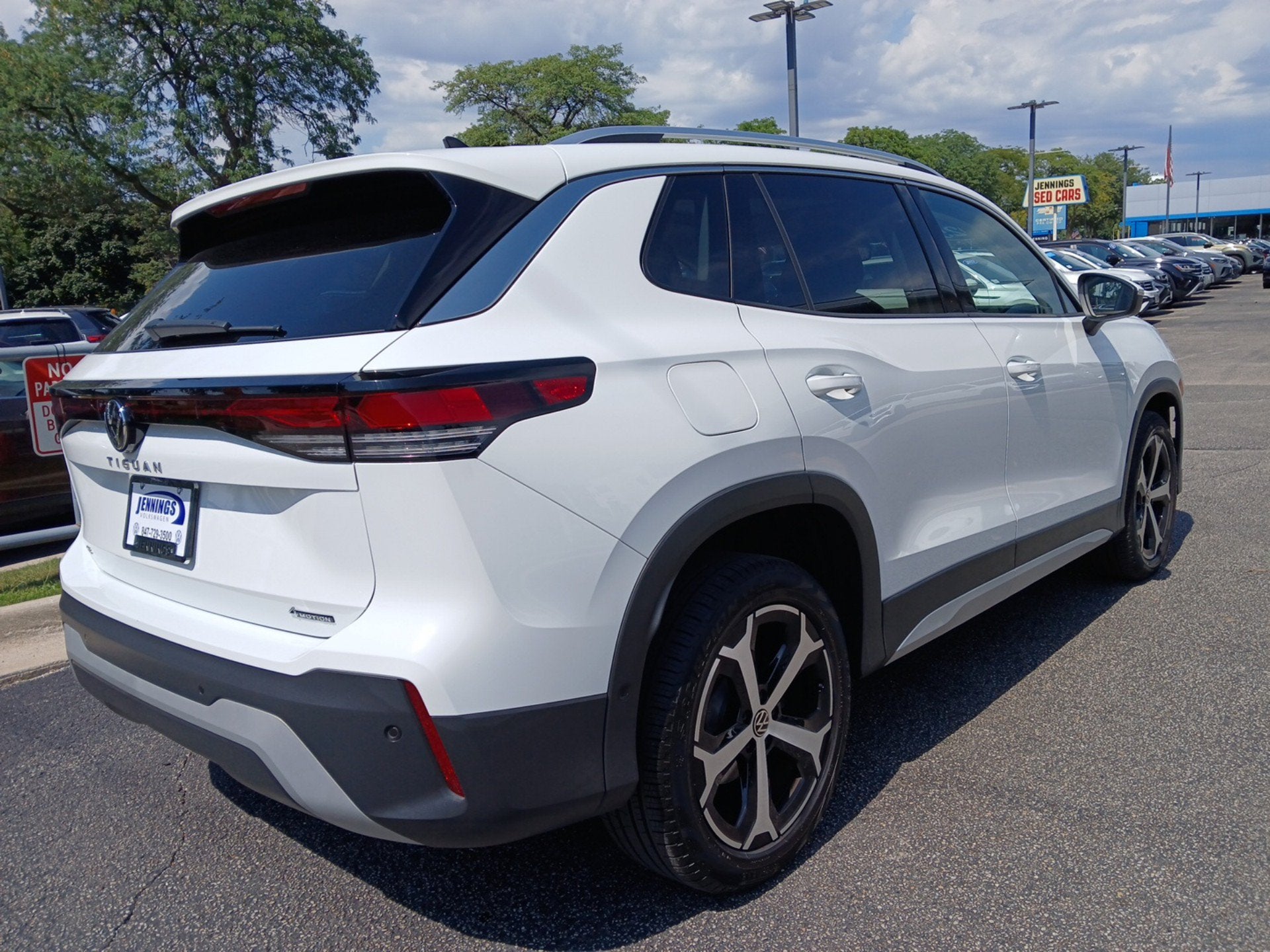 2025 Volkswagen Tiguan SE