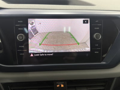 2022 Volkswagen Taos SE