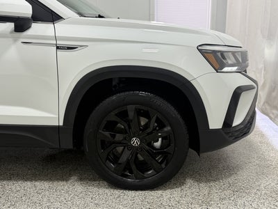 2022 Volkswagen Taos SE