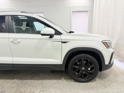 2022 Volkswagen Taos SE