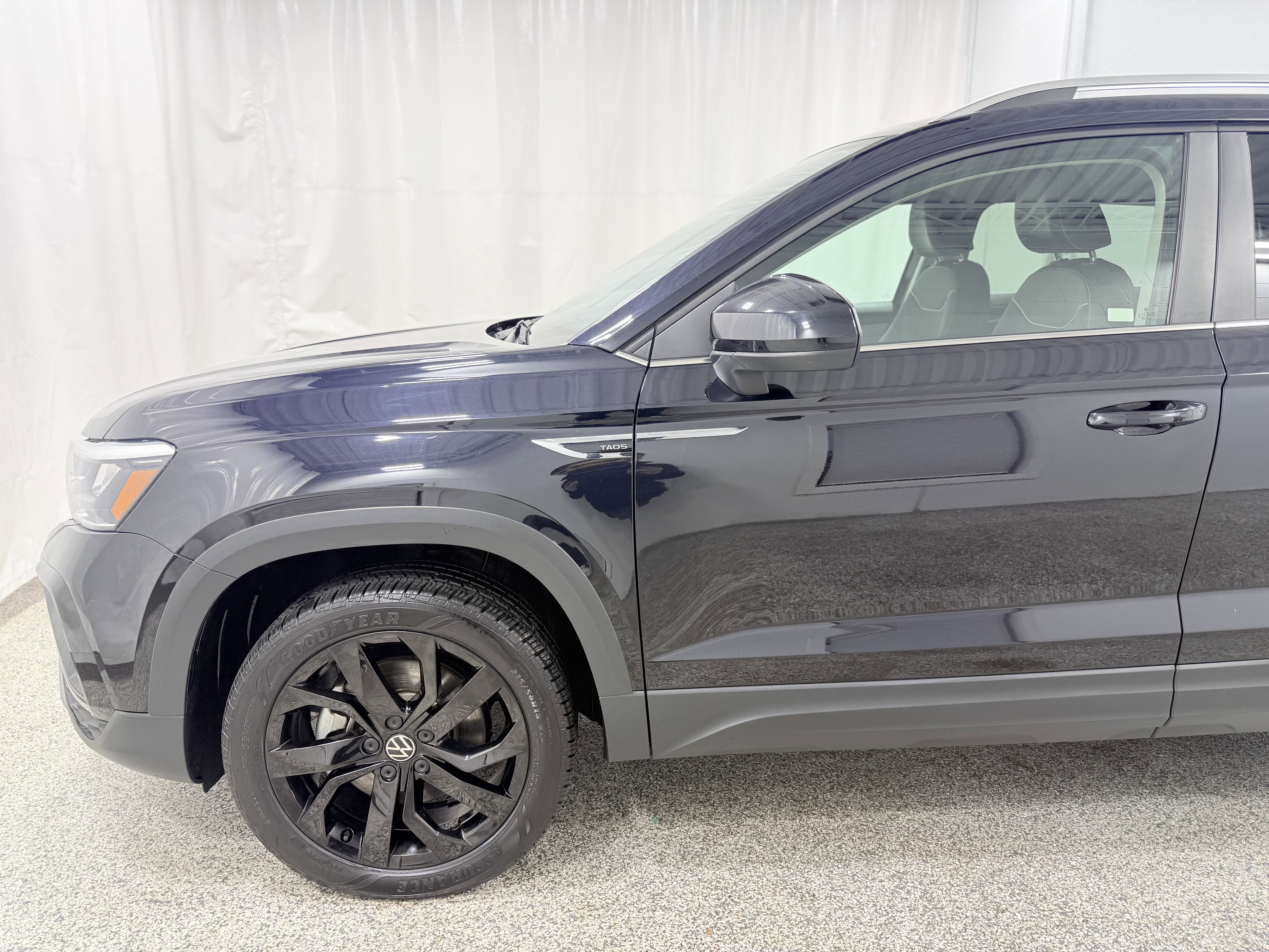 2023 Volkswagen Taos SE