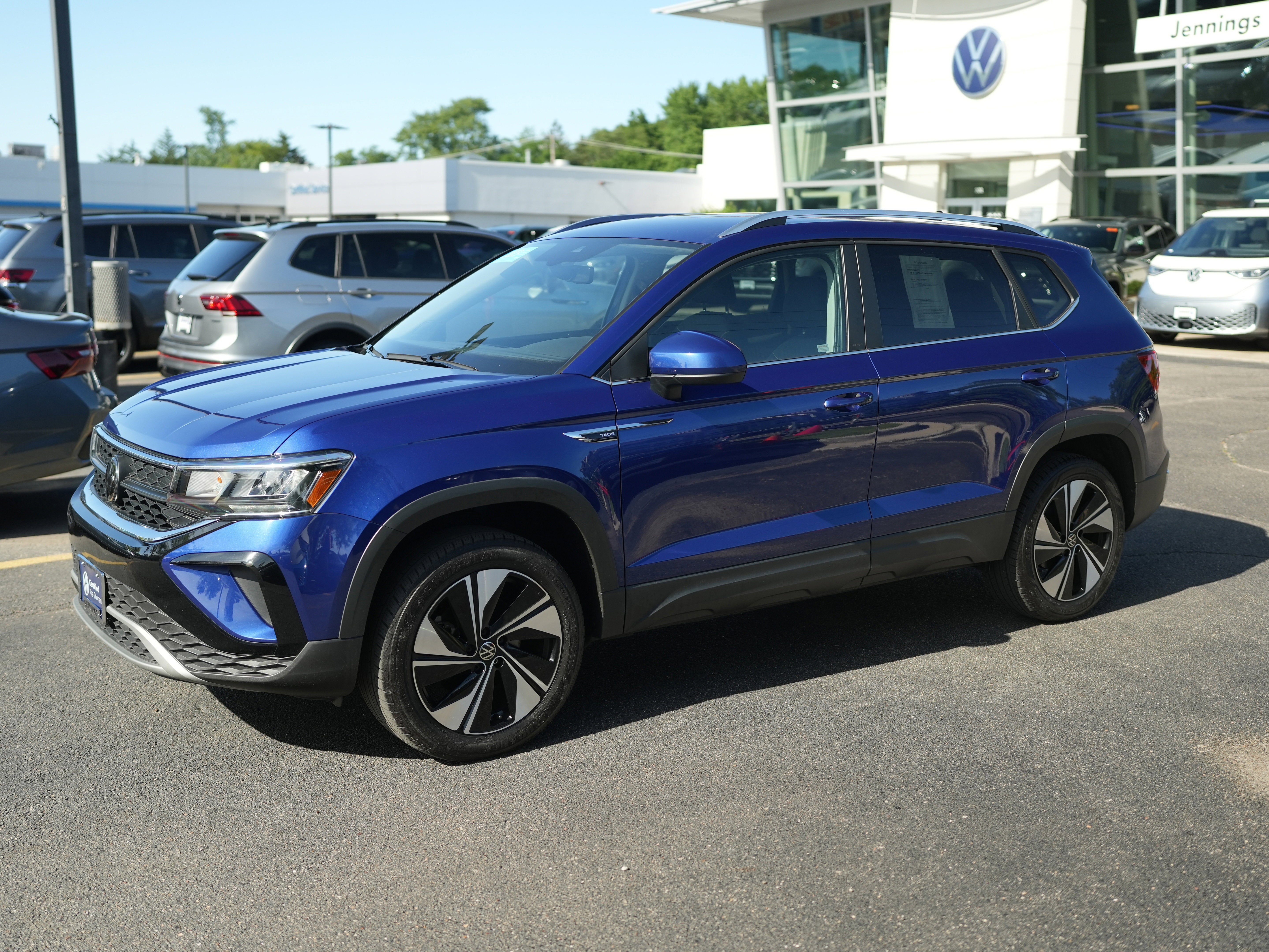 2023 Volkswagen Taos 1.5T SE