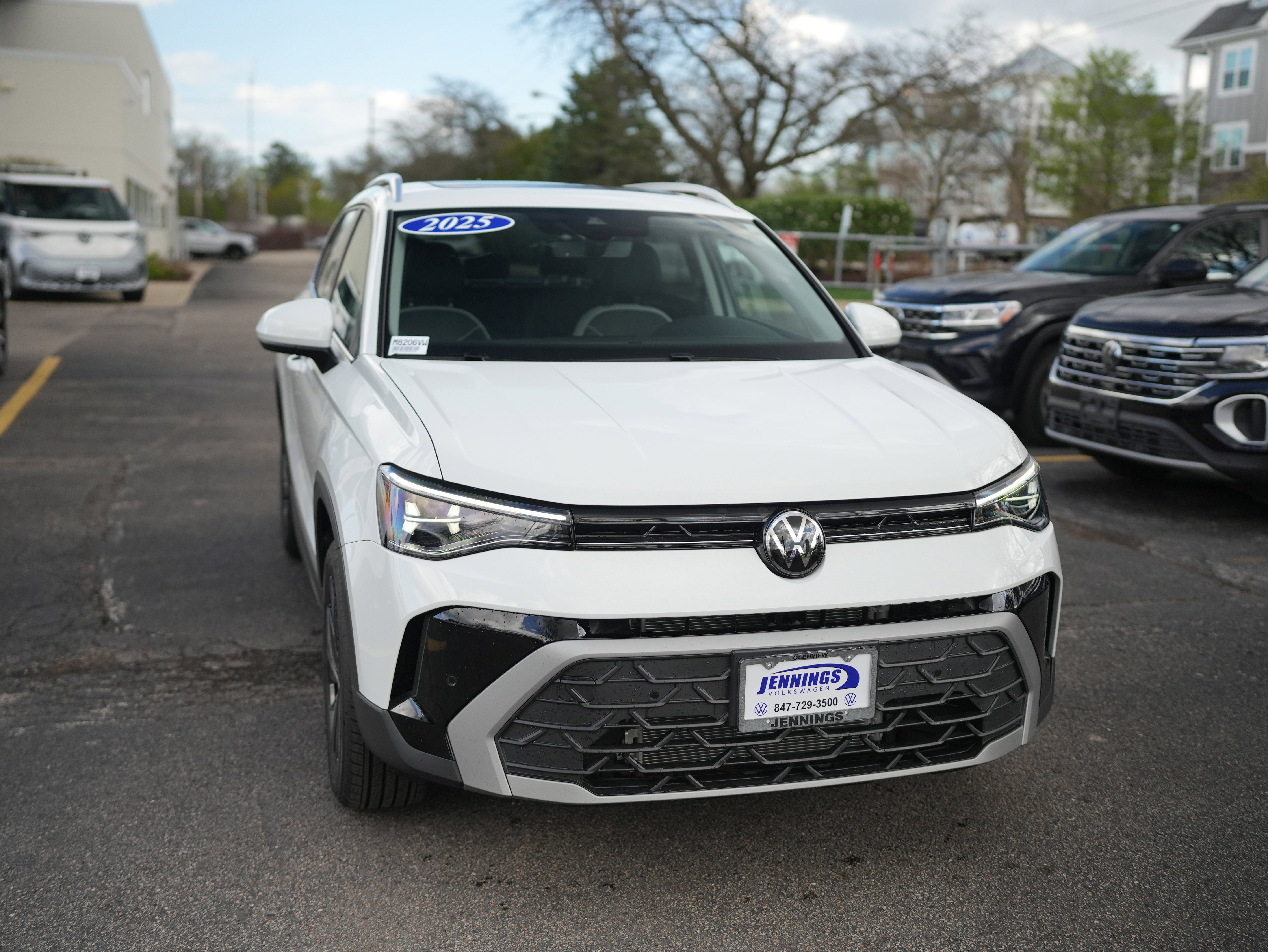 2025 Volkswagen Taos SE
