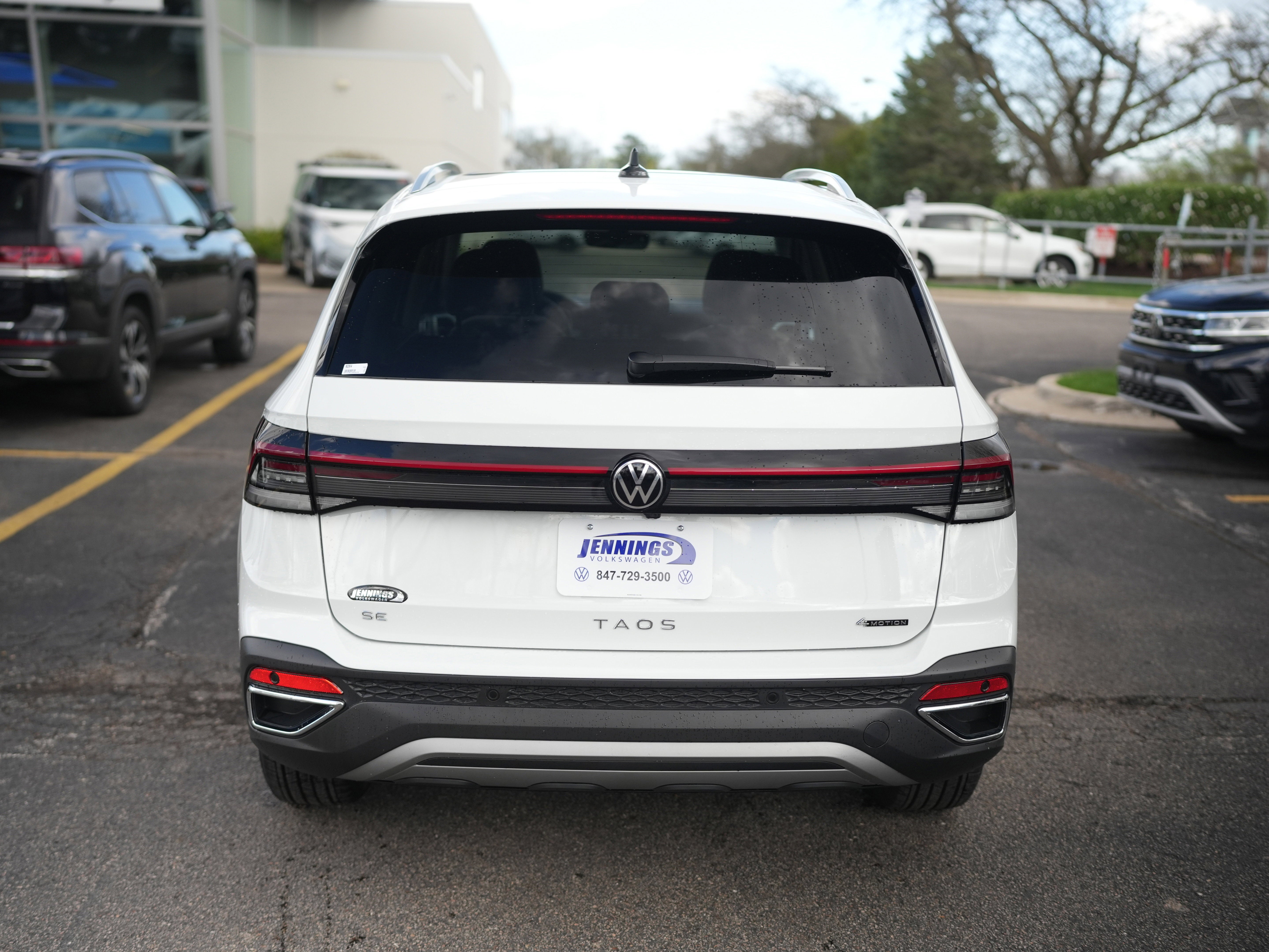 2025 Volkswagen Taos SE